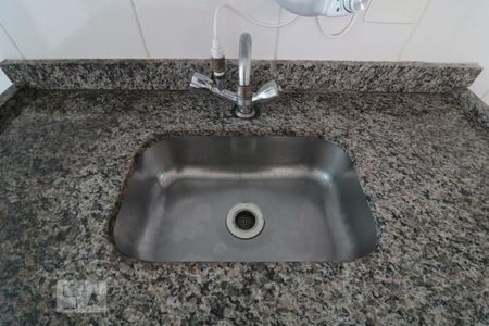 Apartamento à venda com 72m², 3 quartos e 2 vagasCozinha  - pia