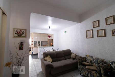 Sala de Estar de casa à venda com 2 quartos, 146m² em Vila Guaca, São Paulo