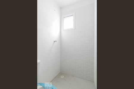 Banheiro da Suíte de apartamento à venda com 2 quartos, 57m² em Jardim Ocara, Santo André