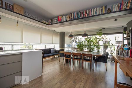 Sala de apartamento à venda com 3 quartos, 122m² em Alto da Lapa, São Paulo