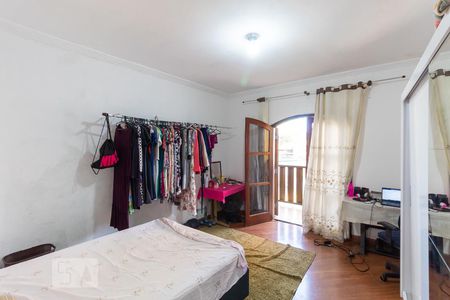 Casa à venda com 262m², 4 quartos e 8 vagas Casa à venda com 262m², 4 quartos e 8 vagasQuarto 1