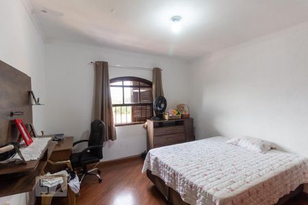 Casa à venda com 262m², 4 quartos e 8 vagas Casa à venda com 262m², 4 quartos e 8 vagasQuarto 2