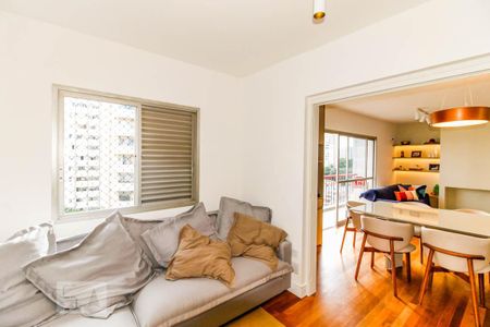 Apartamento à venda com 132m², 4 quartos e 2 vagasSala de TV