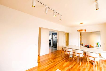 Sala de apartamento à venda com 4 quartos, 132m² em Campo Belo, São Paulo