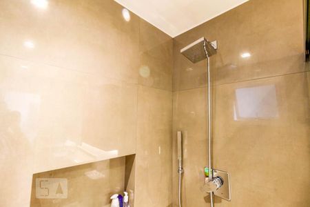 Apartamento à venda com 132m², 4 quartos e 2 vagasBanheiro