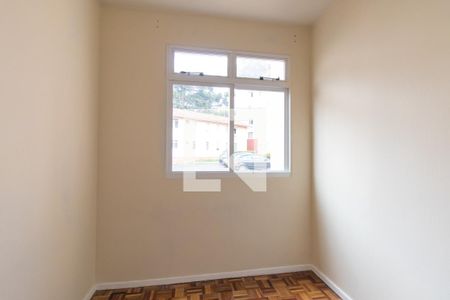 Quarto 2 de apartamento para alugar com 2 quartos, 45m² em Cidade Industrial de Curitiba, Curitiba