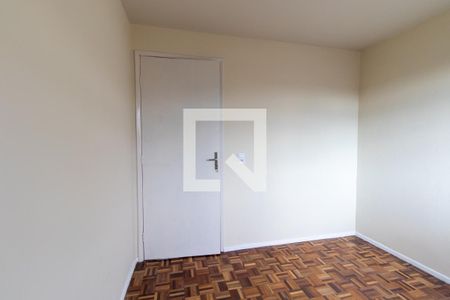 Quarto 1 de apartamento para alugar com 2 quartos, 45m² em Cidade Industrial de Curitiba, Curitiba