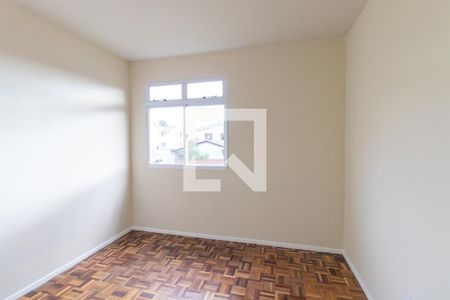 Quarto 1 de apartamento para alugar com 2 quartos, 45m² em Cidade Industrial de Curitiba, Curitiba