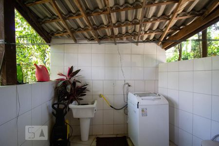 Casa de condomínio à venda com 1000m², 3 quartos e 2 vagas Casa de condomínio à venda com 1000m², 3 quartos e 2 vagasÁrea de Serviço