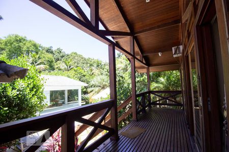 Varanda de casa de condomínio à venda com 3 quartos, 1000m² em Vargem Grande, Rio de Janeiro