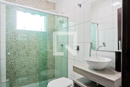 Casa à venda com 600m², 5 quartos e 4 vagasEdícula - banheiro