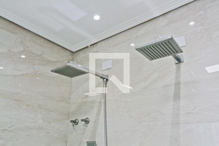 Casa à venda com 600m², 5 quartos e 4 vagasBanheiro da Suíte 3