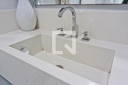 Casa à venda com 600m², 5 quartos e 4 vagasLavabo