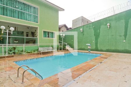 Casa à venda com 600m², 5 quartos e 4 vagasÁrea Externa