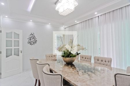 Casa à venda com 600m², 5 quartos e 4 vagasSala de Jantar