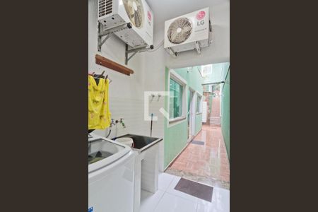 Casa à venda com 600m², 5 quartos e 4 vagasÁrea de Serviço