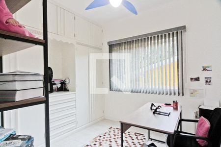 Casa à venda com 600m², 5 quartos e 4 vagasQuarto 2