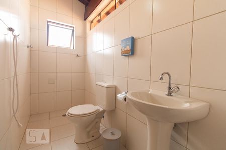 Casa à venda com 292m², 4 quartos e 3 vagasBanheiro