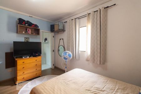 Casa à venda com 292m², 4 quartos e 3 vagasQuarto 2