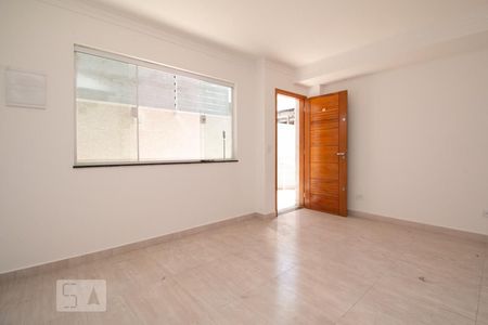 Casa de condomínio à venda com 130m², 3 quartos e 2 vagasSala