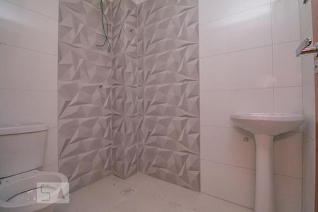 Banheiro Suíte 1 de casa de condomínio à venda com 3 quartos, 130m² em Vila Aricanduva, São Paulo