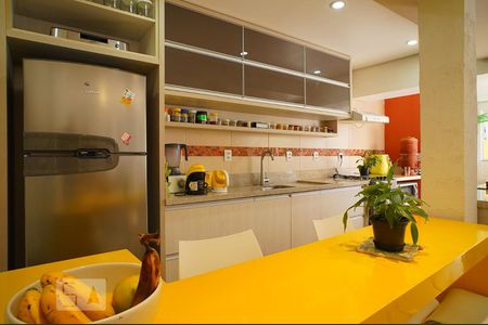 Sala - Cozinha de casa à venda com 3 quartos, 113m² em Marechal Rondon, Canoas