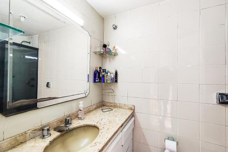 Apartamento para alugar com 160m², 4 quartos e 2 vagas Apartamento para alugar com 160m², 4 quartos e 2 vagasBanheiro Suíte 2