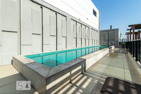 Studio para alugar com 39m², 1 quarto e 1 vaga Studio para alugar com 39m², 1 quarto e 1 vagaPiscina