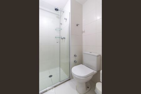 Studio para alugar com 39m², 1 quarto e 1 vaga Studio para alugar com 39m², 1 quarto e 1 vagaBanheiro