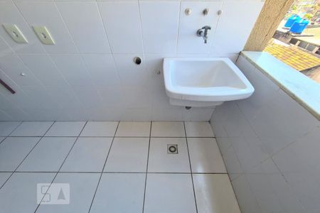 Apartamento à venda com 60m², 2 quartos e 1 vagaÁrea de Serviço