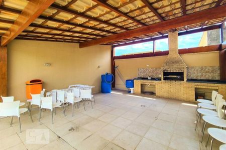 Apartamento à venda com 60m², 2 quartos e 1 vagaÁrea comum - Churrasqueira