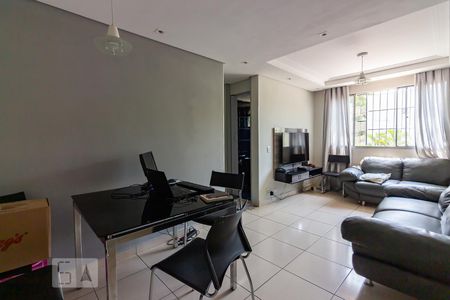 Sala de apartamento à venda com 2 quartos, 59m² em Pestana, Osasco