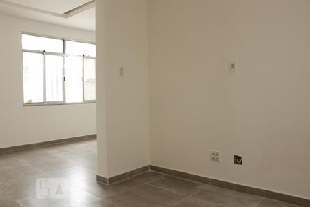 Sala de casa à venda com 4 quartos, 183m² em Piedade, Rio de Janeiro
