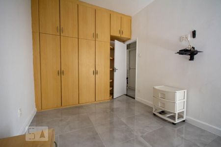 Quarto 1 de apartamento à venda com 2 quartos, 81m² em Tijuca, Rio de Janeiro
