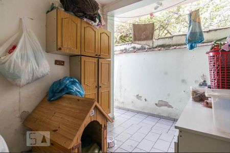 Casa à venda com 299m², 2 quartos e 2 vagasÁrea de Serviço