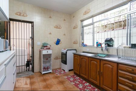 Casa à venda com 299m², 2 quartos e 2 vagasCozinha