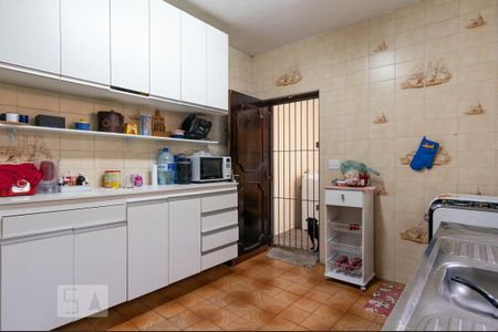 Casa à venda com 299m², 2 quartos e 2 vagasCozinha