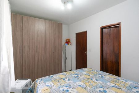 Casa à venda com 299m², 2 quartos e 2 vagasSuíte