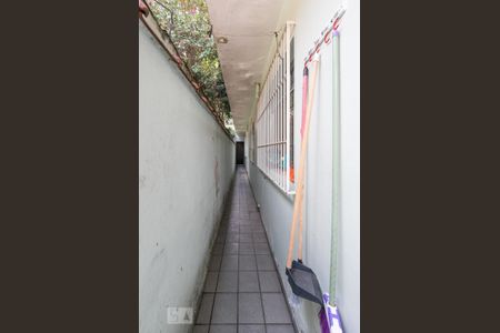 Casa à venda com 299m², 2 quartos e 2 vagasCorredor