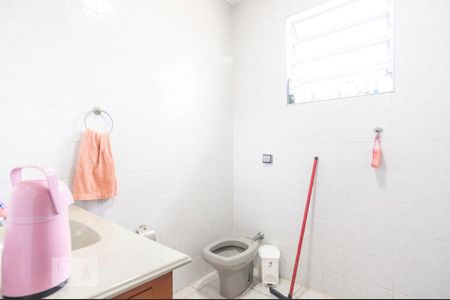 Casa à venda com 299m², 2 quartos e 2 vagasBanheiro