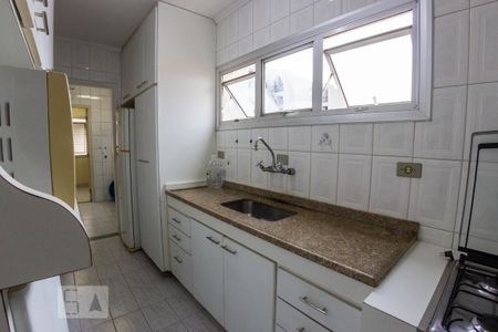 Apartamento à venda com 92m², 2 quartos e 1 vagaCozinha