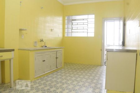 Apartamento para alugar com 129m², 3 quartos e sem vagaCozinha