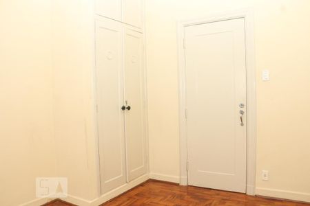 Apartamento para alugar com 129m², 3 quartos e sem vagaQuarto 1