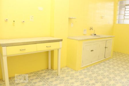 Apartamento para alugar com 129m², 3 quartos e sem vagaCozinha