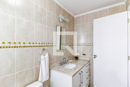 Casa à venda com 400m², 4 quartos e 3 vagas Casa à venda com 400m², 4 quartos e 3 vagasBanheiro Suíte 1