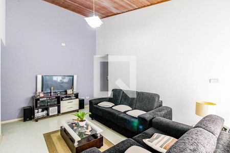 Casa à venda com 400m², 4 quartos e 3 vagas Casa à venda com 400m², 4 quartos e 3 vagasSala de TV