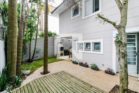 Casa à venda com 400m², 4 quartos e 3 vagas Casa à venda com 400m², 4 quartos e 3 vagasJardim