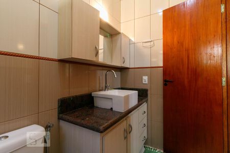 Casa à venda com 250m², 4 quartos e 3 vagasBanheiro 1