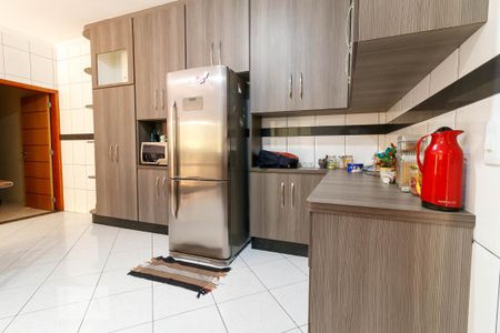 Casa à venda com 250m², 4 quartos e 3 vagasCozinha