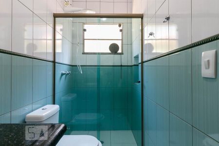 Casa à venda com 250m², 4 quartos e 3 vagasBanheiro 2